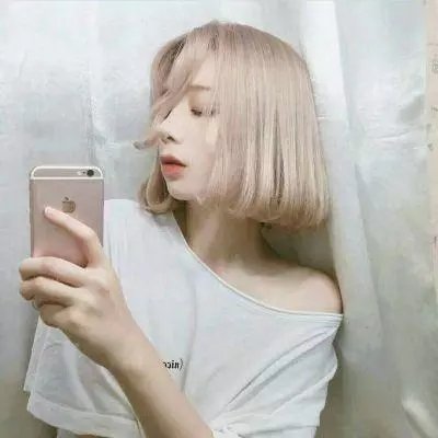美好的星期天海报