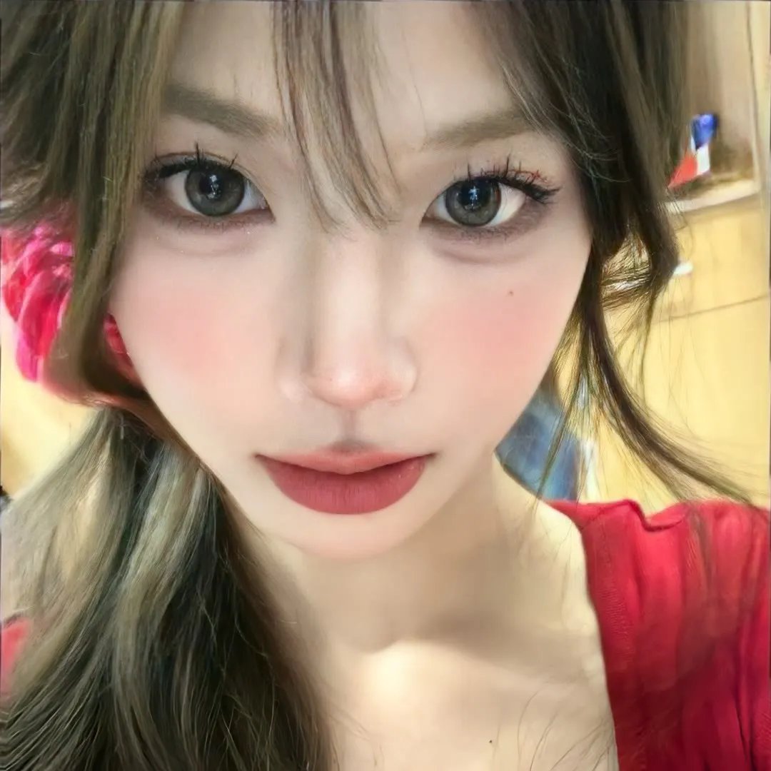 女恶魔人海报